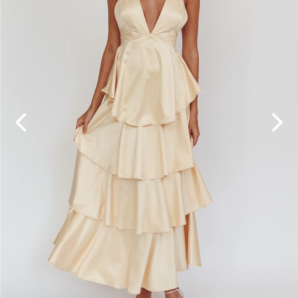 Elegant Cream Tiered Dress